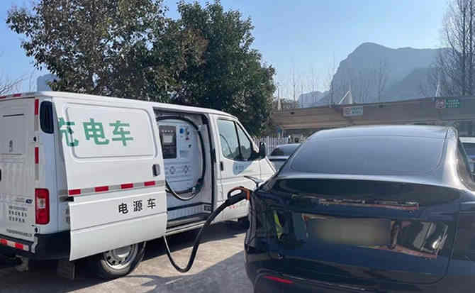 江源区汽车搭电